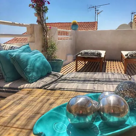Maison Buonaparte, Luxury Sea View Private House Nyaraló